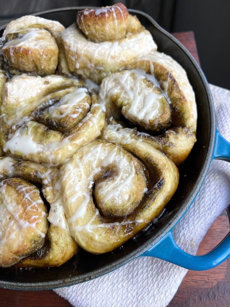 these are sourdough matcha cinnamon rolls