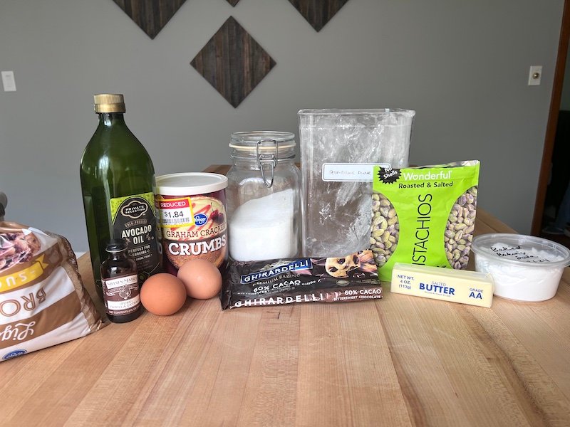 ingredients needed to make chocolate pistachio cookies