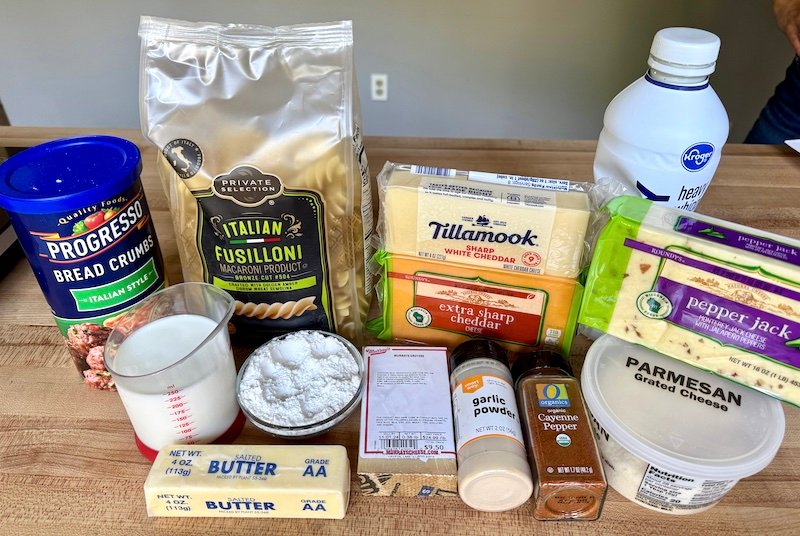 these are the ingredients needed for ultimate macaroni and cheese