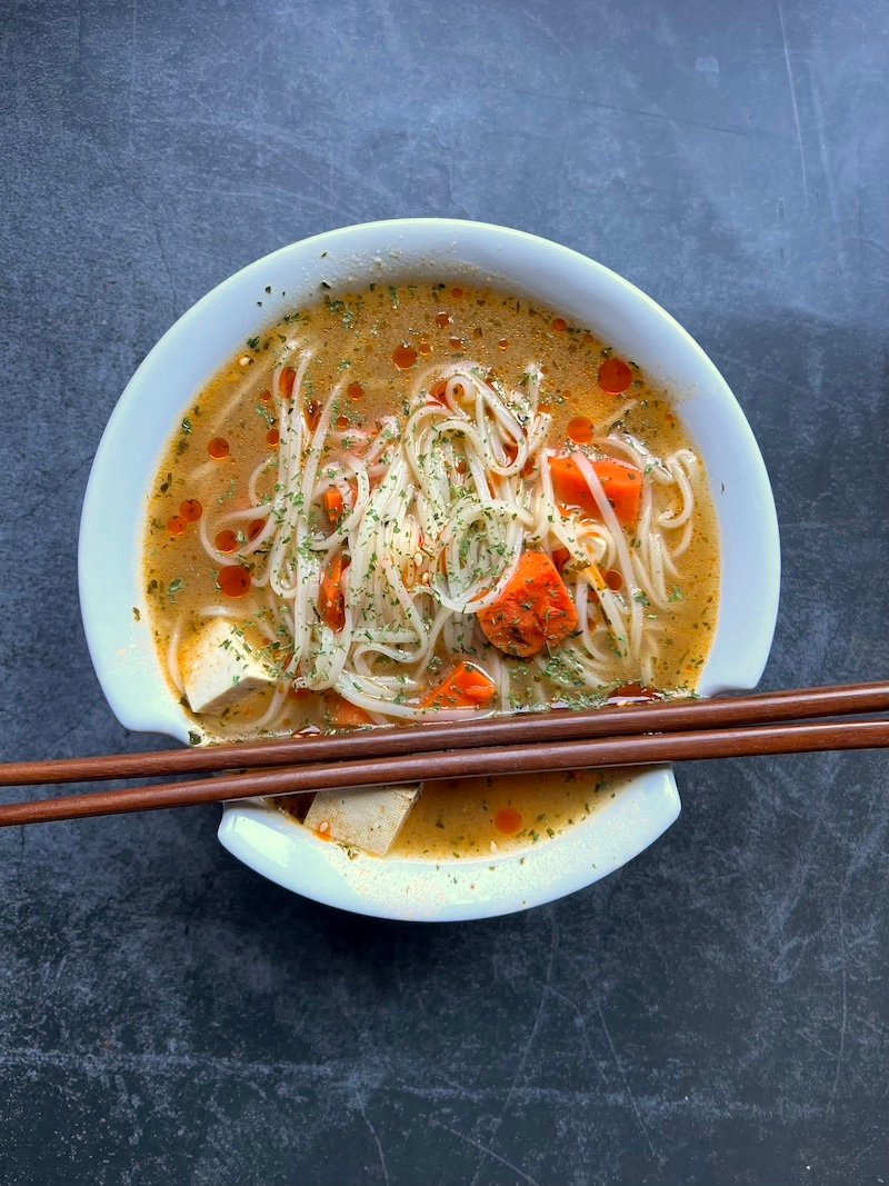 Easy Miso Soup with Tofu