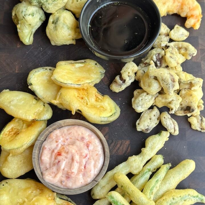 this is tray of shrimp and vegetable tempura that is only 5 Weight Watchers points