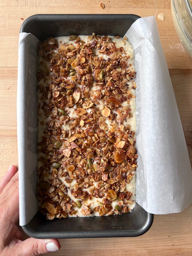 granola topping for banana zucchini bread which is 7 Weight Watchers points