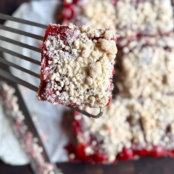 this is a weight watchers recipe for canned cherry pie bars